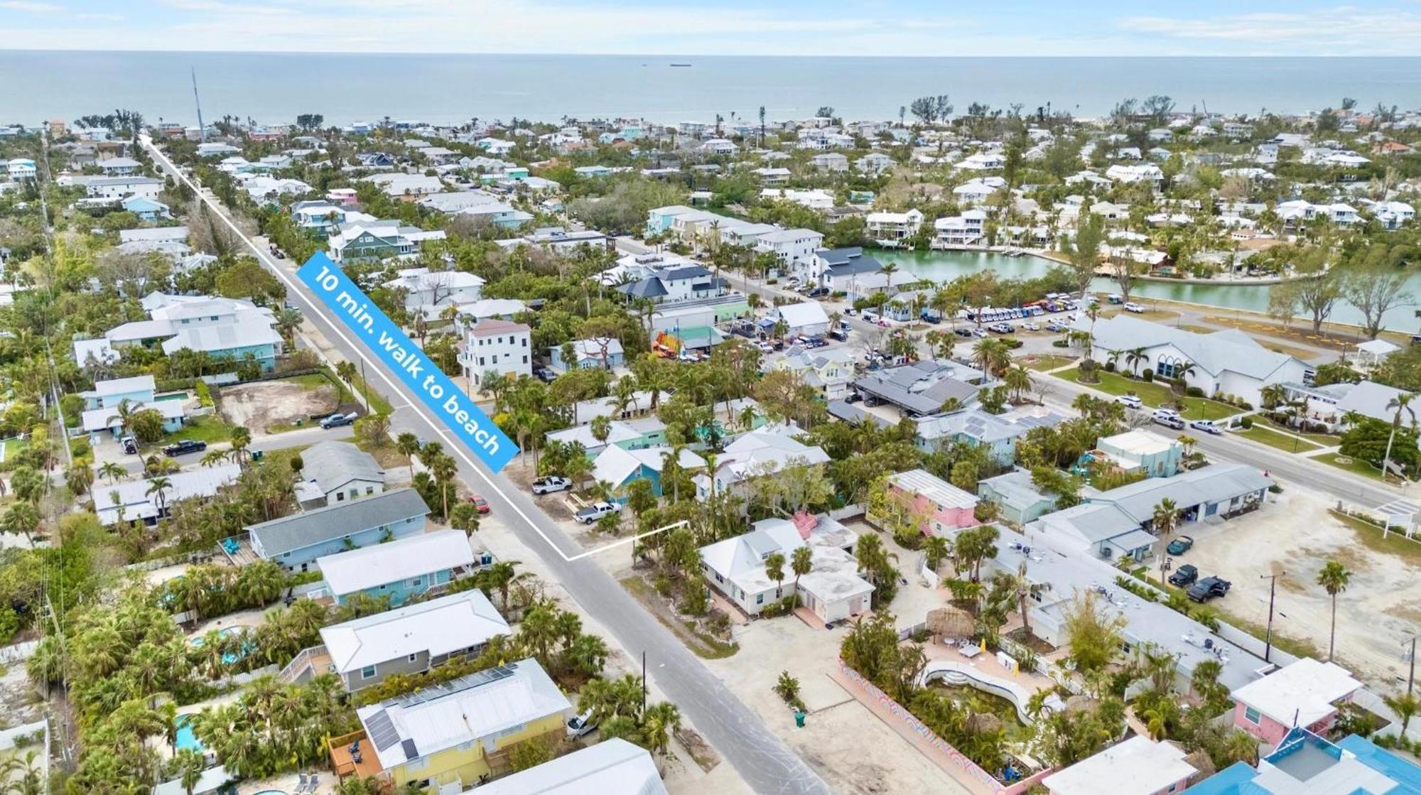 Lighthouse Lagoon Villa Anna Maria Exterior photo